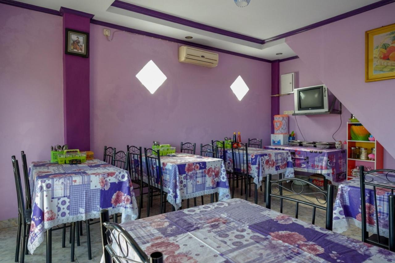 Reddoorz @ Hotel Aulia Majene Exterior photo